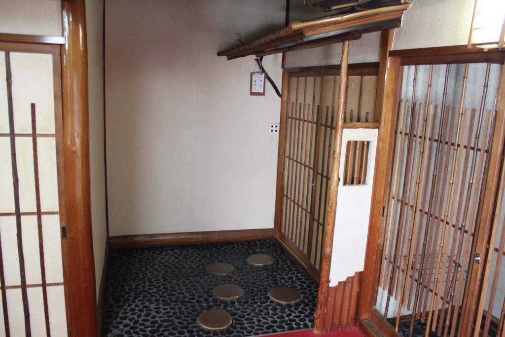 Kinokuniya